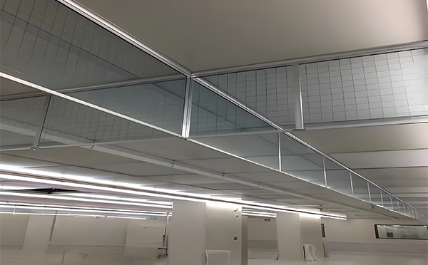 拜城玻璃挡烟垂壁