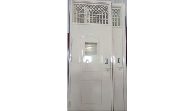 拜城学校教室门