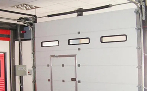 拜城工业提升门的安装方法