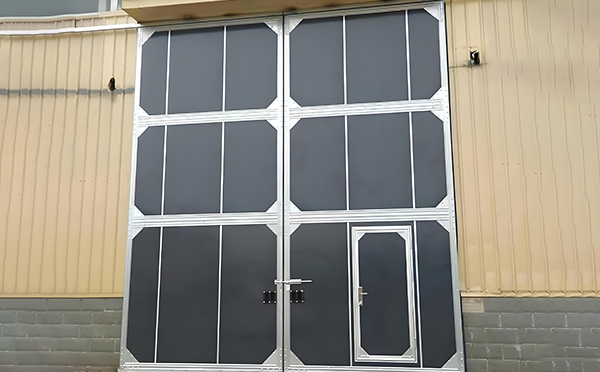 厂房拜城工业门选择与维护全解析：提升效率与安全的关键要素