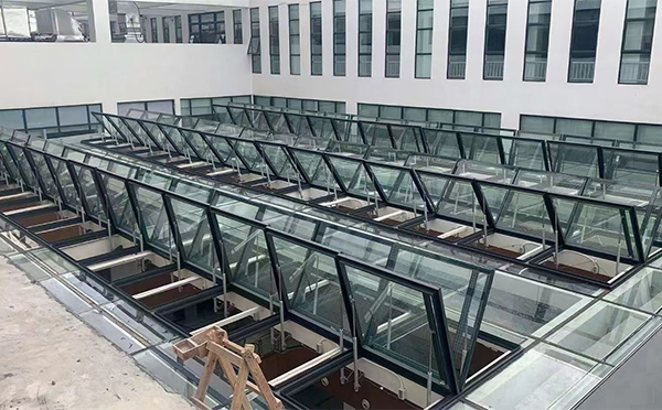 百安科技有限公司近期拜城排烟窗项目案例分享